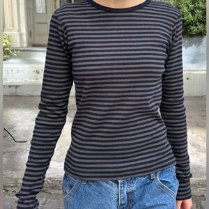 Brandy Melville Navy and Gray Striped Long Sleeve Tee